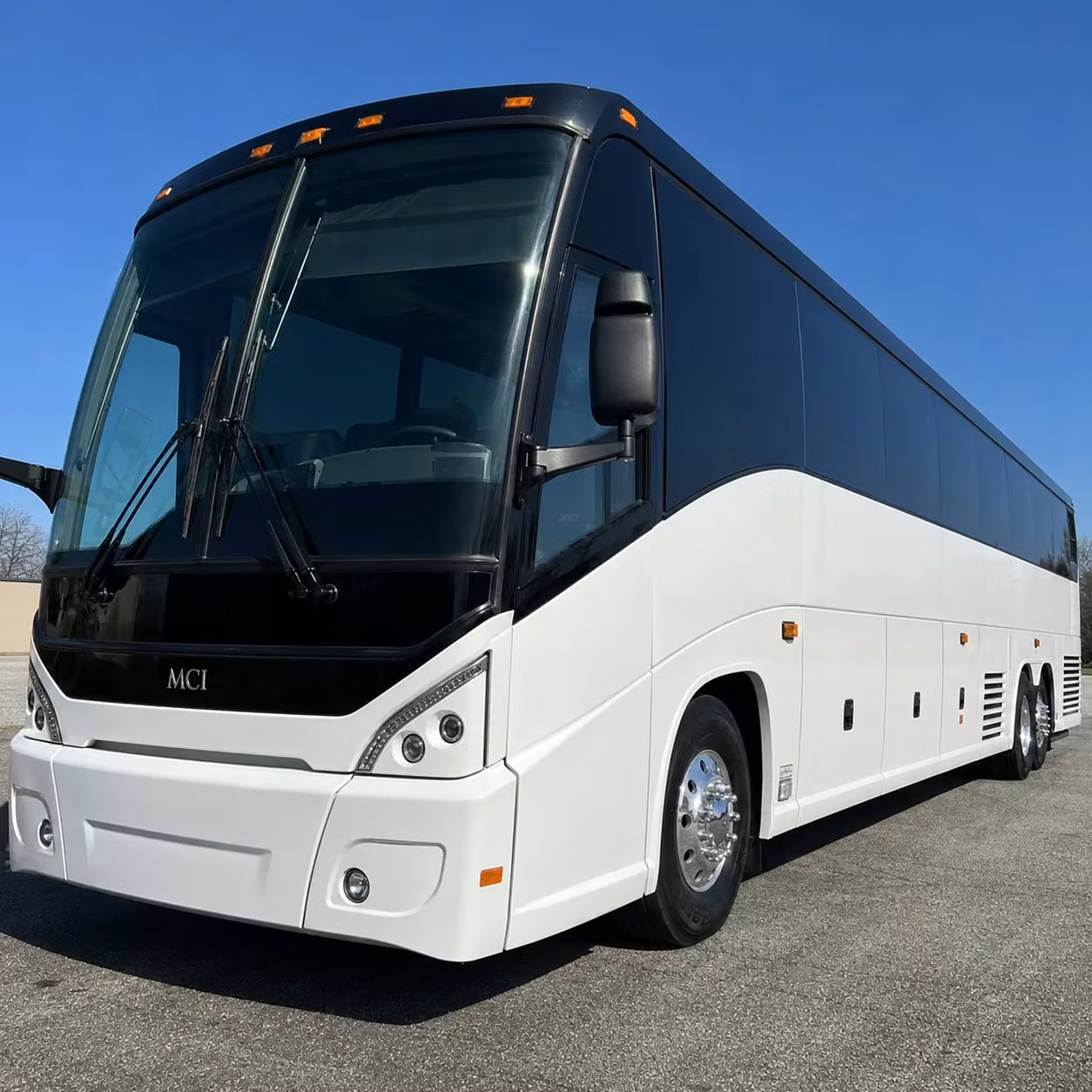 bus rental options for memphis trips