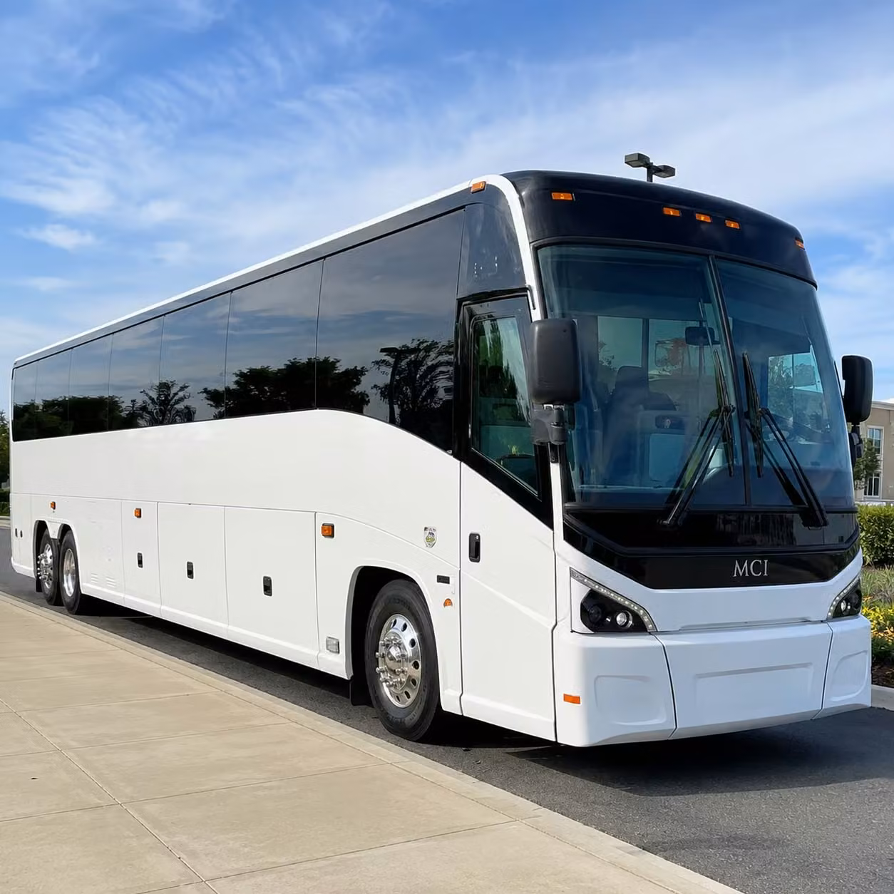coachbusmemphis com is the smartest way to arrange memphis youth ministry transportation