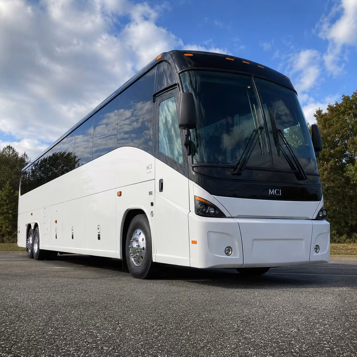daily commuter shuttle services for memphis employers along i 240 and i 40