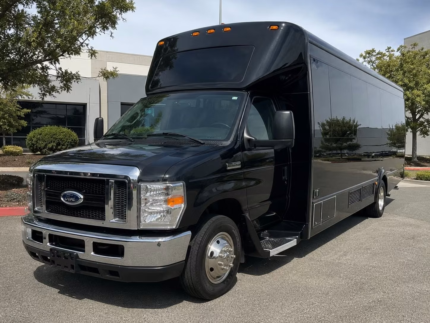 memphis party bus rental