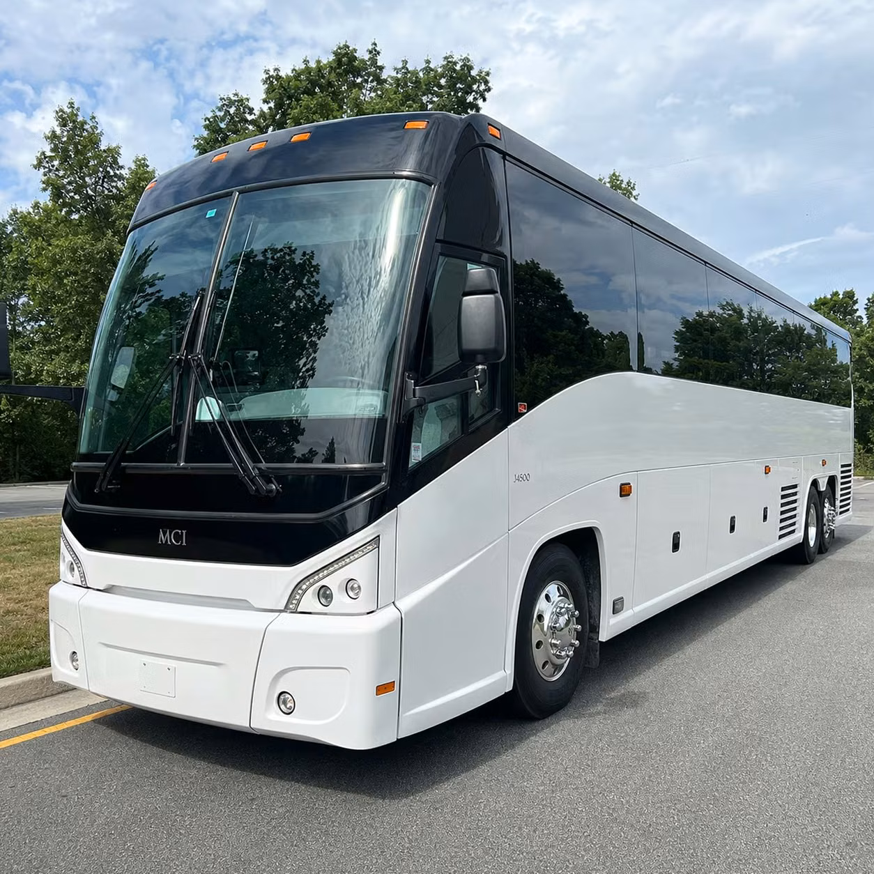 traveling from memphis to new orleans we make group transportation easy
