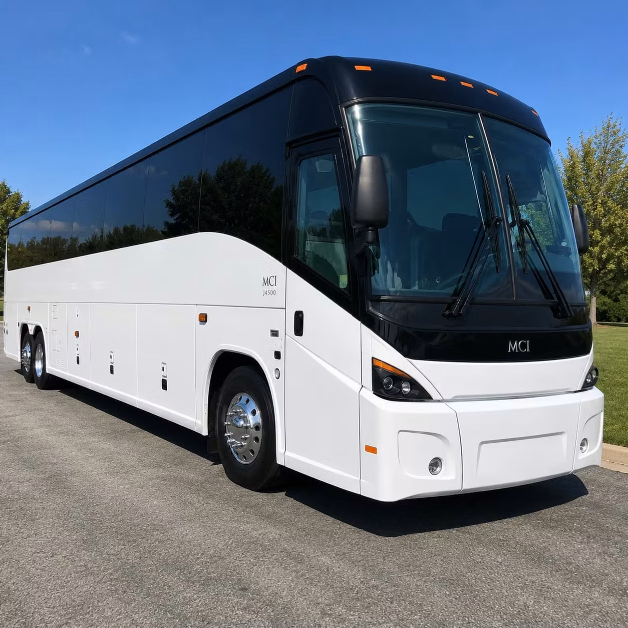 why a private bus beats rideshares for memphis airport group travel